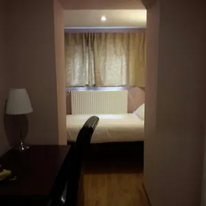 Eu 3* Bruxelles