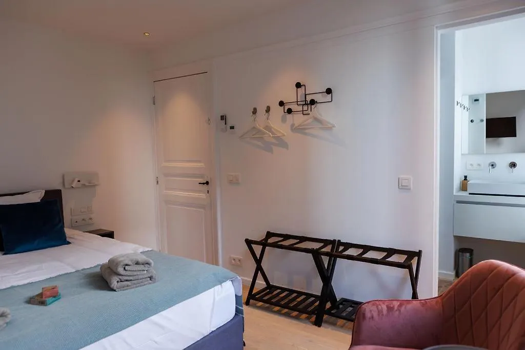 *** Bed & Breakfast Apl8 St-Anna B&B Bruges Belgium
