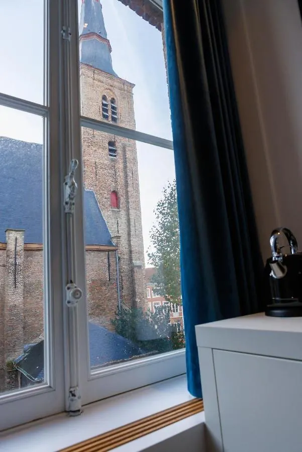 *** Bed & Breakfast Apl8 St-Anna B&B Bruges Belgium