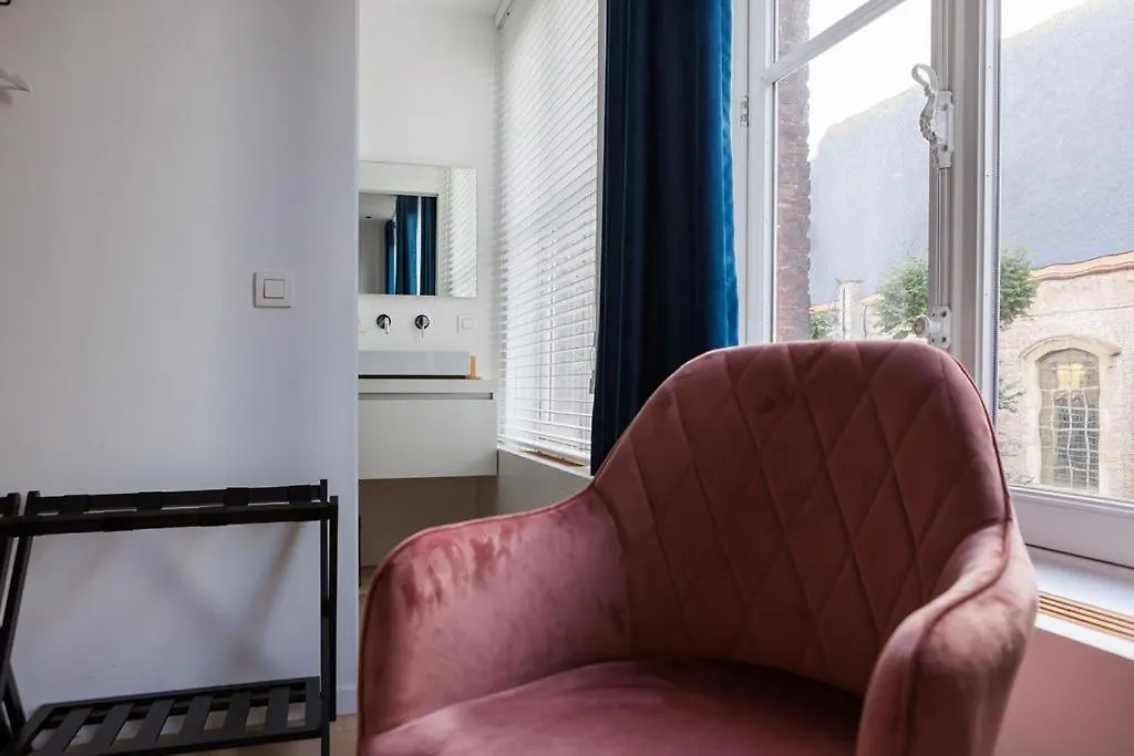 Apl8 St-Anna B&B Bruges 3*,  Belgium