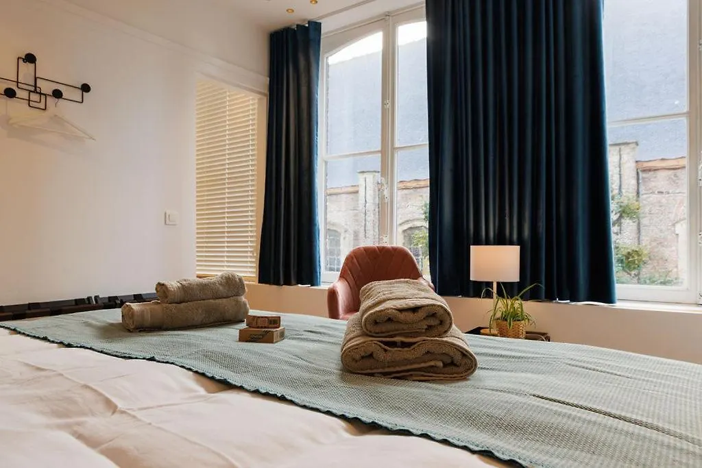 Apl8 St-Anna B&B Bruges Bed & Breakfast