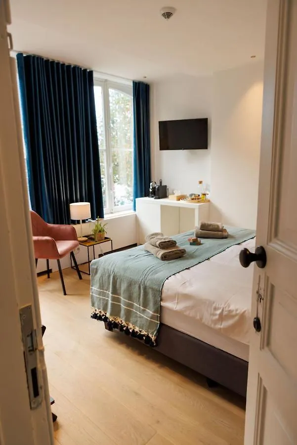 Apl8 St-Anna B&B Bruges 3*,  Belgium